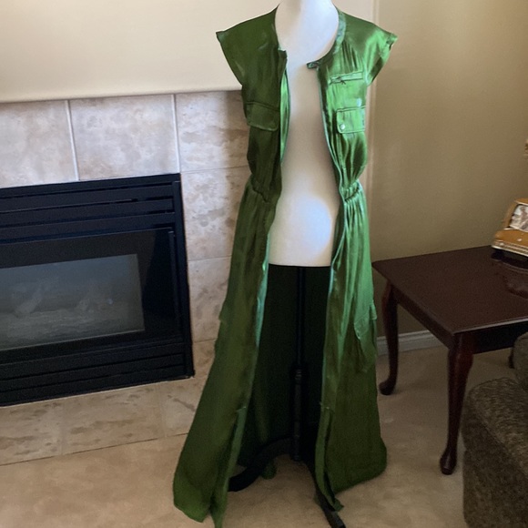 Guess Cargo Maxi Dress - Picture 6 of 9